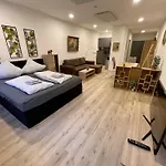 Appartement Goldstadt Gallery - Zentrum Am Schloessle