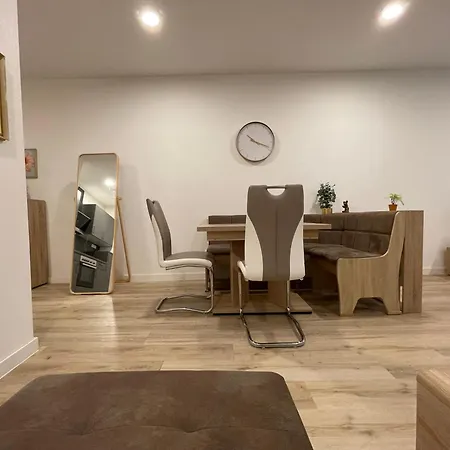 Neu Goldstadt Schloessle-galerie Zentrum Apartment