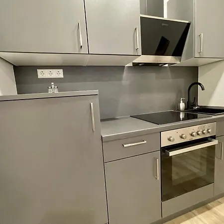 Apartment Neu Goldstadt Schloessle-galerie Zentrum Pforzheim