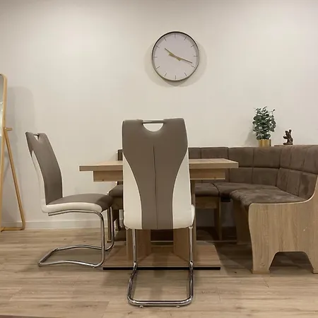 Neu Goldstadt Schloessle-galerie Zentrum Apartment