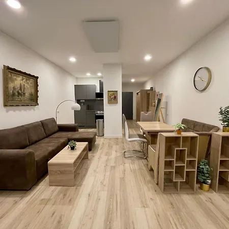 Neu Goldstadt Gallery Zentrum Am Schloessle Пфорцхайм