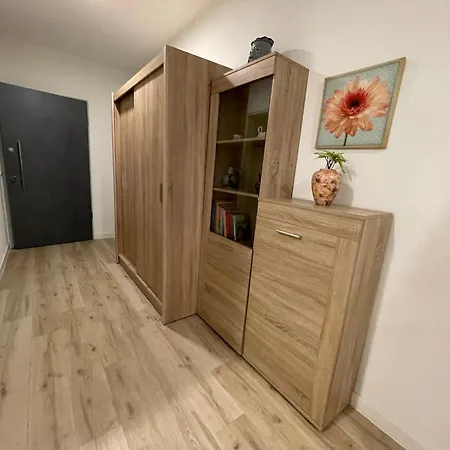 Neu Goldstadt Schloessle-galerie Zentrum
